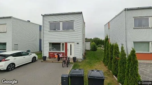 Bostadsrätter till salu i Upplands-Bro - Bild från Google Street View