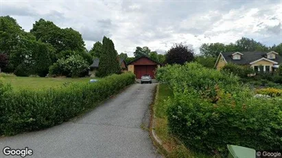 Lägenheter att hyra i Huddinge - Bild från Google Street View
