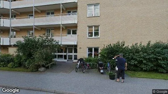 Lägenheter till salu i Solna - Bild från Google Street View