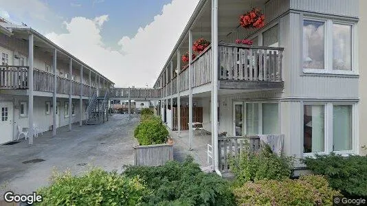 Bostadsrätter till salu i Mark - Bild från Google Street View