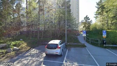 Bostadsrätter till salu i Tyresö - Bild från Google Street View