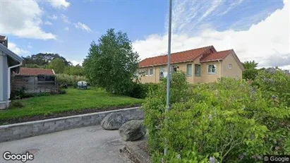 Bostadsrätter till salu i Stenungsund - Bild från Google Street View