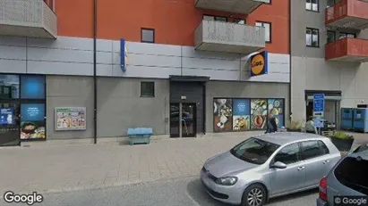 Lägenheter att hyra i Huddinge - Bild från Google Street View