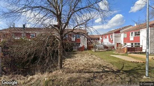 Lägenheter till salu i Vallentuna - Bild från Google Street View