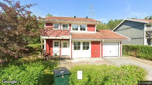 Lägenheter till salu i Österåker - Bild från Google Street View