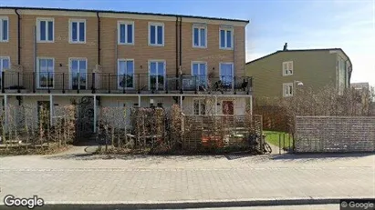 Lägenheter till salu i Solna - Bild från Google Street View