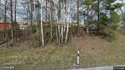 Lägenheter till salu i Ekerö - Bild från Google Street View