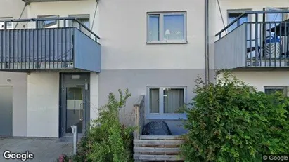 Bostadsrätter till salu i Enköping - Bild från Google Street View