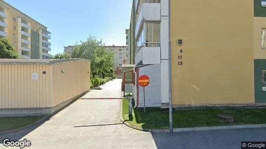 Bostadsrätter till salu i Botkyrka - Bild från Google Street View