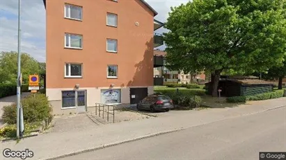 Bostadsrätter till salu i Köping - Bild från Google Street View
