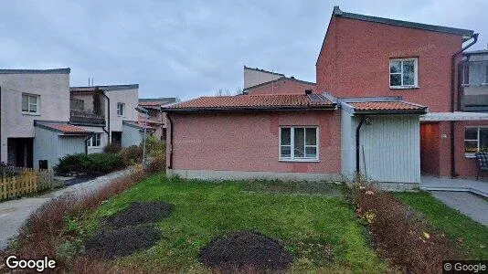 Bostadsrätter till salu i Upplands Väsby - Bild från Google Street View
