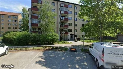 Bostadsrätter till salu i Haninge - Bild från Google Street View