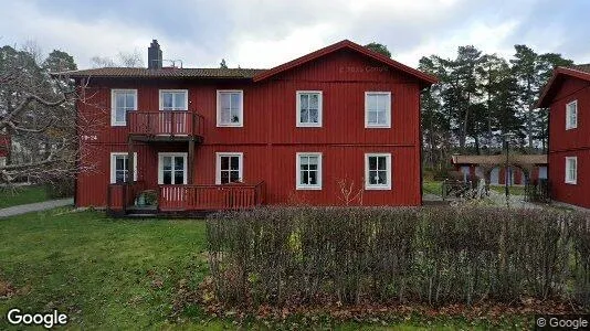 Lägenheter till salu i Upplands Väsby - Bild från Google Street View