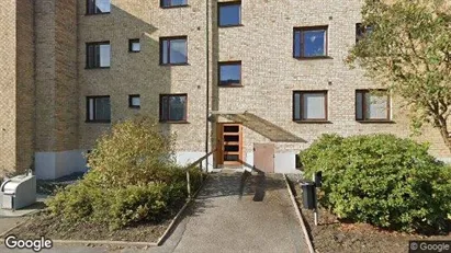 Bostadsrätter till salu i Håbo - Bild från Google Street View