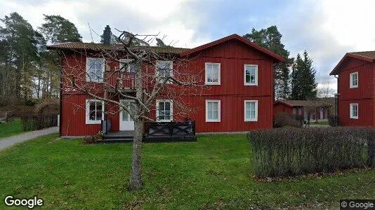 Lägenheter till salu i Upplands Väsby - Bild från Google Street View