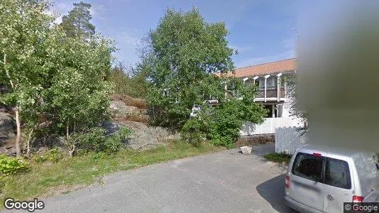 Lägenheter till salu i Haninge - Bild från Google Street View