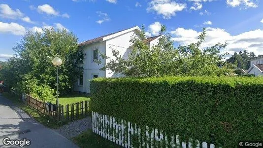 Bostadsrätter till salu i Järfälla - Bild från Google Street View