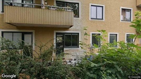 Lägenheter till salu i Sollentuna - Bild från Google Street View