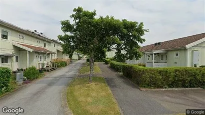 Bostadsrätter till salu i Stenungsund - Bild från Google Street View