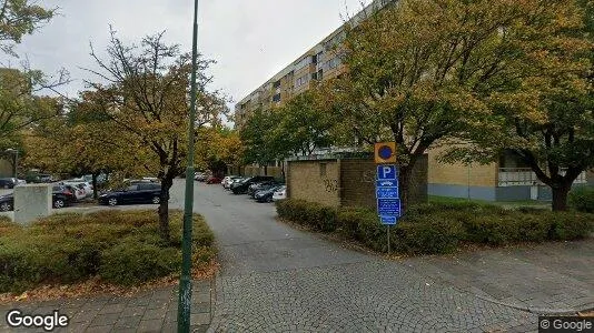Lägenheter att hyra i Rosengård - Bild från Google Street View