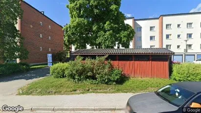 Bostadsrätter till salu i Haninge - Bild från Google Street View
