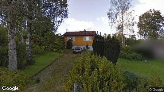Lägenheter till salu i Mark - Bild från Google Street View