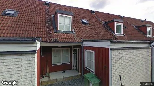 Lägenheter till salu i Haninge - Bild från Google Street View