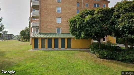 Bostadsrätter till salu i Upplands-Bro - Bild från Google Street View