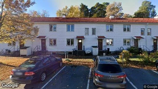 Lägenheter till salu i Järfälla - Bild från Google Street View