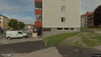 Bostadsrätter till salu i Köping - Bild från Google Street View