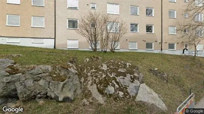 Bostadsrätter till salu i Huddinge - Bild från Google Street View