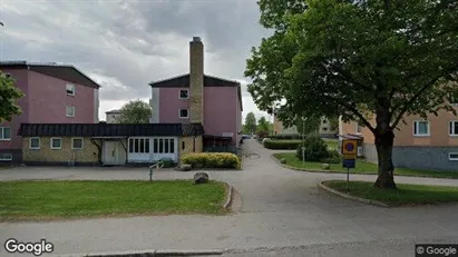 Bostadsrätter till salu i Köping - Bild från Google Street View
