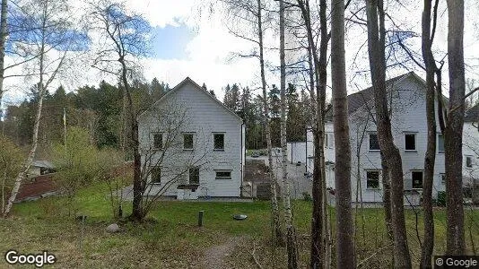 Lägenheter till salu i Österåker - Bild från Google Street View