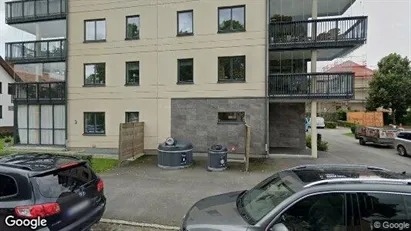 Bostadsrätter till salu i Mark - Bild från Google Street View