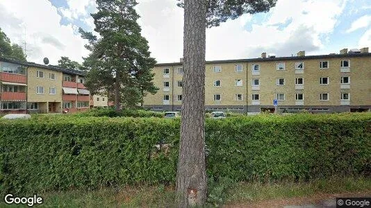 Lägenheter till salu i Botkyrka - Bild från Google Street View