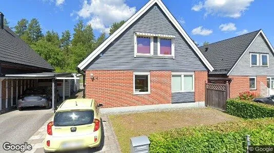 Lägenheter till salu i Nykvarn - Bild från Google Street View