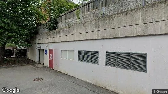 Lägenheter att hyra i Huddinge - Bild från Google Street View