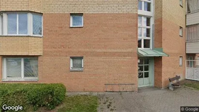 Lägenheter till salu i Huddinge - Bild från Google Street View