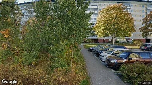 Lägenheter till salu i Solna - Bild från Google Street View