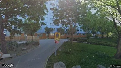 Lägenheter till salu i Solna - Bild från Google Street View