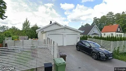 Lägenheter till salu i Botkyrka - Bild från Google Street View