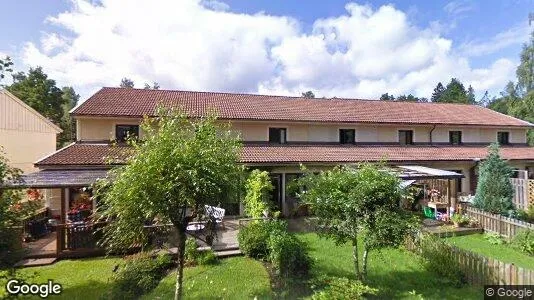 Lägenheter till salu i Huddinge - Bild från Google Street View