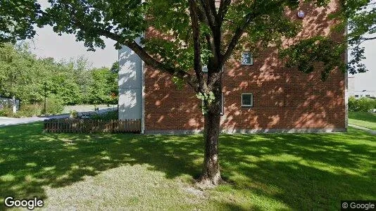 Bostadsrätter till salu i Haninge - Bild från Google Street View
