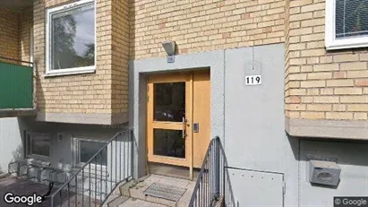 Lägenheter till salu i Västerort - Bild från Google Street View