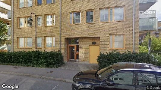 Lägenheter till salu i Solna - Bild från Google Street View