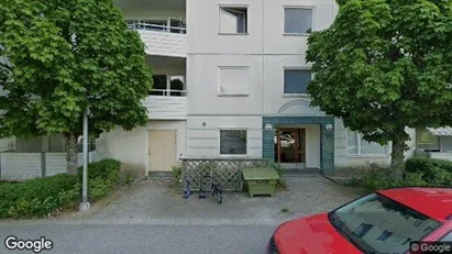 Bostadsrätter till salu i Haninge - Bild från Google Street View