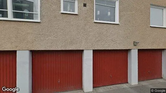 Bostadsrätter till salu i Huddinge - Bild från Google Street View