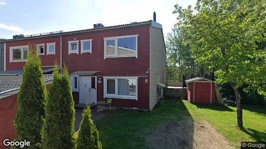 Lägenheter till salu i Haninge - Bild från Google Street View
