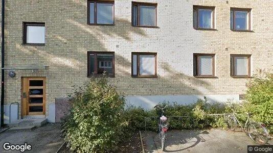 Bostadsrätter till salu i Håbo - Bild från Google Street View