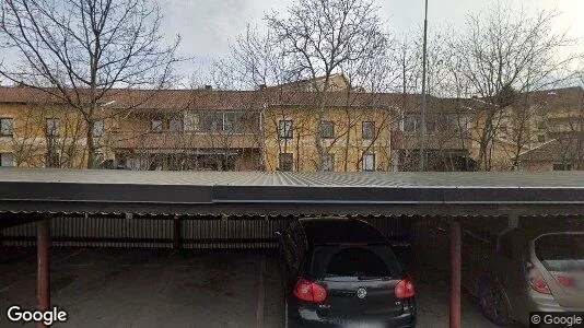 Bostadsrätter till salu i Upplands-Bro - Bild från Google Street View
